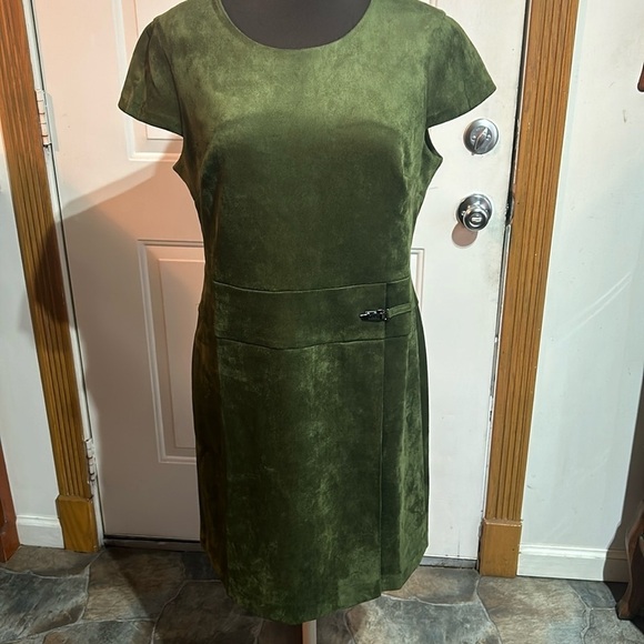 NWT DKNY Hunter Green Suede Like Fall Cap Sleeve Dress Size 12 - Picture 1 of 8
